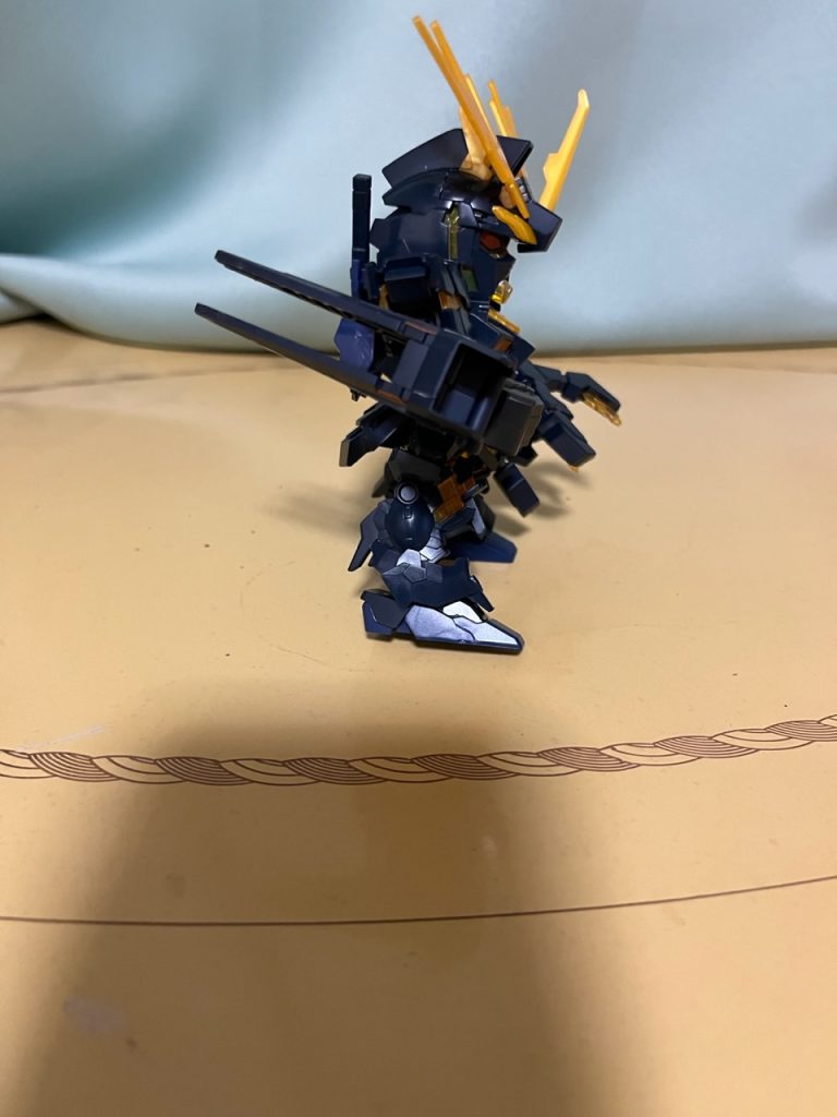 バンシィアーマード–2枚目/制作者：アッキー