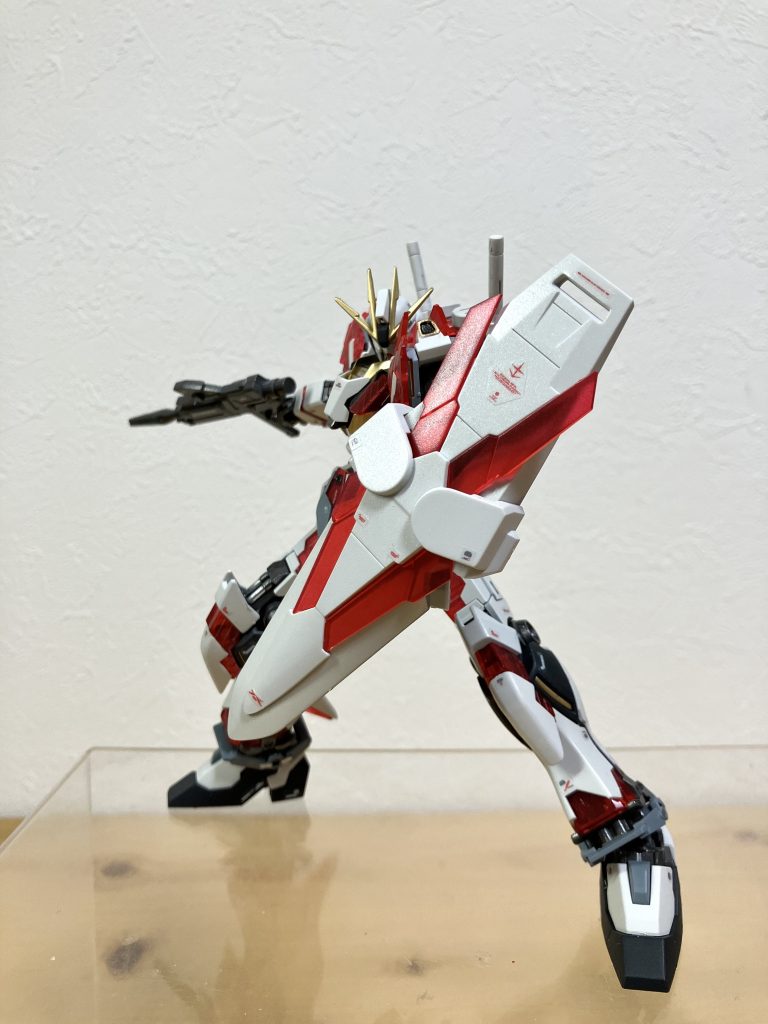 シールドのみ、パールコートしてあります。艶消しでも良かったのですが、どこか変化が欲しくて。