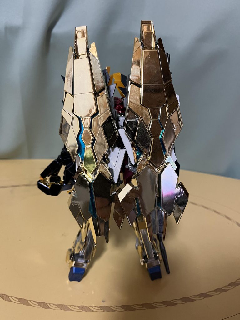 ユニコーンガンダム ペルフェクティビリティ エンペラー–5枚目/制作者：アッキー