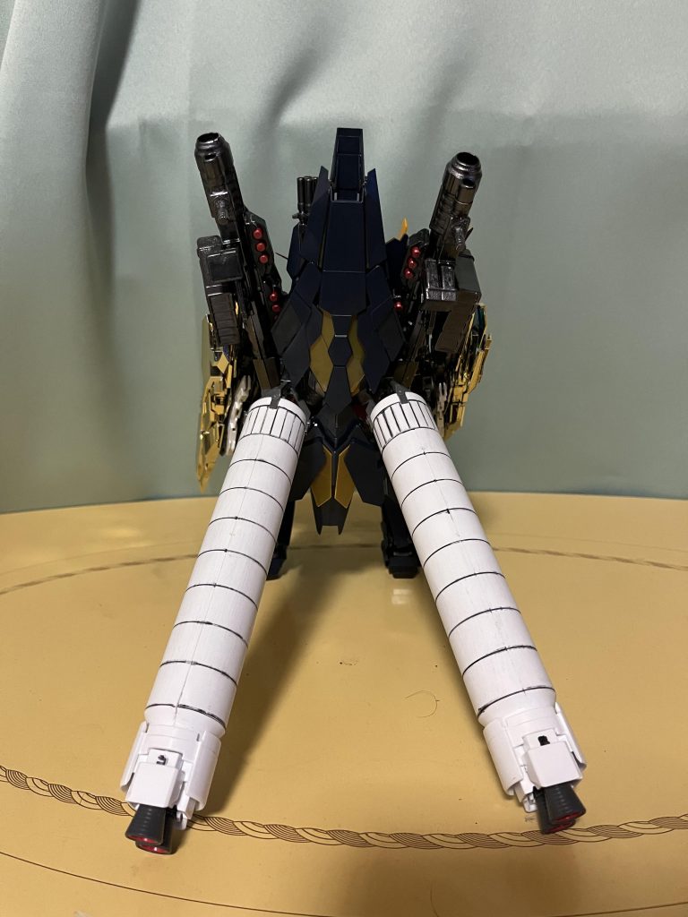 ユニコーンガンダム ペルフェクティビリティ パーフェクトフルアーマーエンペラー–4枚目/制作者：アッキー