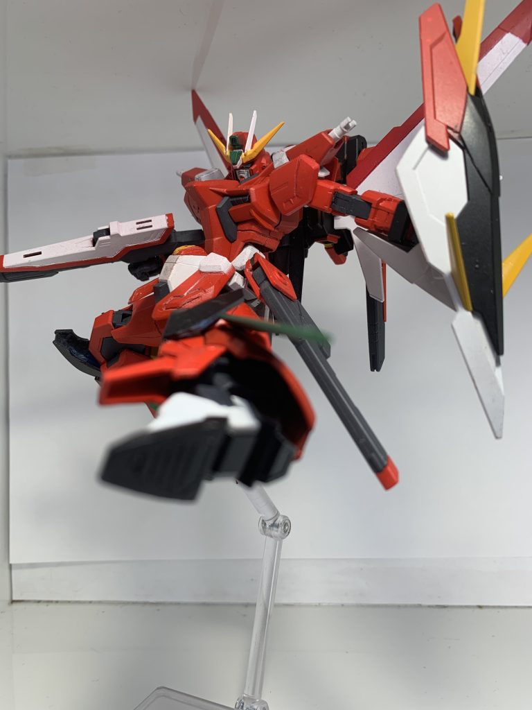 cファンネルを付け替えてキックで突き刺したりも.....