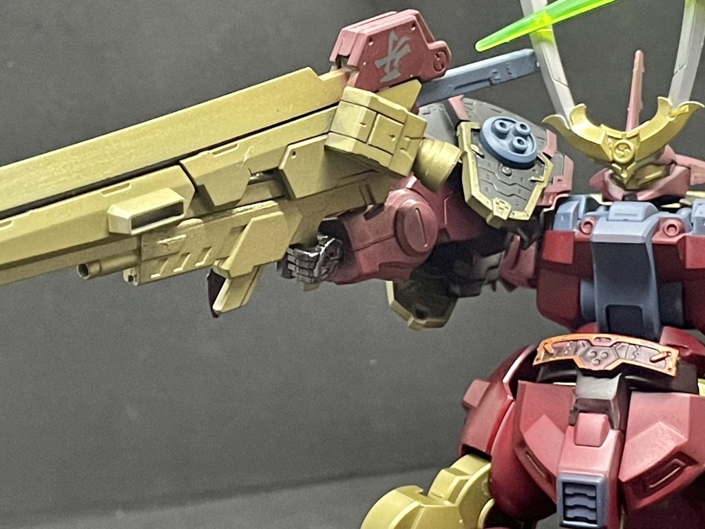 ガンソード「斬艦刀」ビームライフルに大剣を組み合わせた魂(soul)の最大武器。