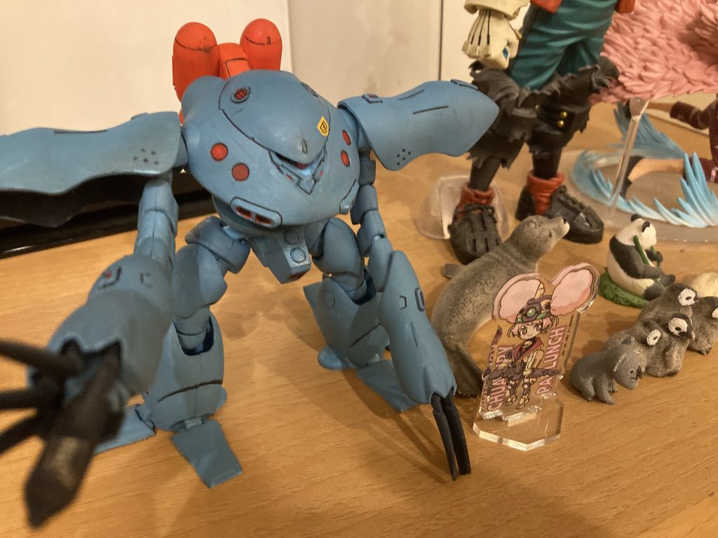 これはつや消し吹いた後の写真です！しっかりした塗料とかを持ってないのでアクリル絵の具で塗ってます多分初めてにしては見れるくらいのものにはなったんじゃないかな〜と思います 