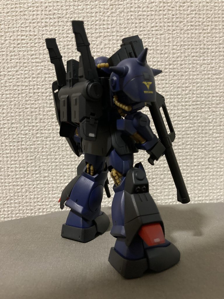 紺色にイエローのロゴが映えますね🤤ハイザックは紺色が連邦カラーって説もありますが‥。