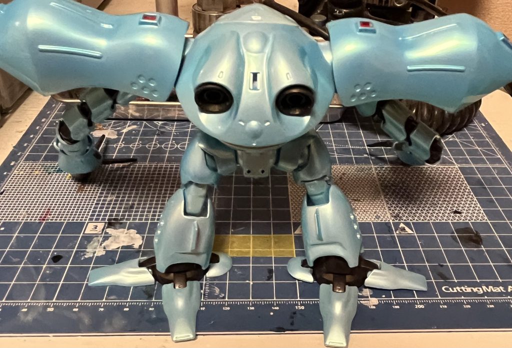 背部バーニア内部は塗り分け大変そうだったので、一色ベタ塗りです。