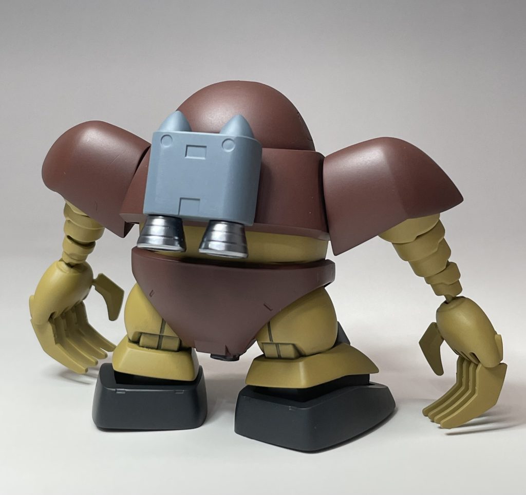 ロケットエンジンのバーニアは、パール塗装により、メタリック塗装よりも良い輝きになりました。