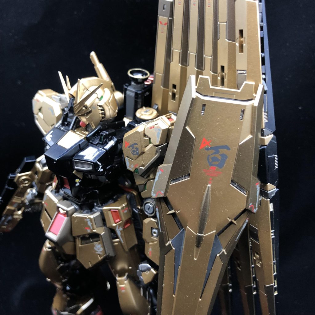 『νガンダム ver.百式takeover』–3枚目/制作者：@plamocross