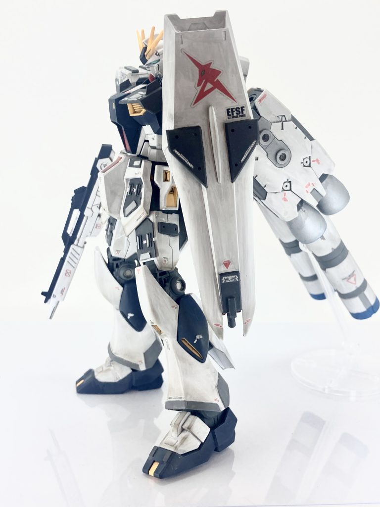 νガンダム《一般エース専用》–5枚目/制作者:レン@筆塗り部分塗装