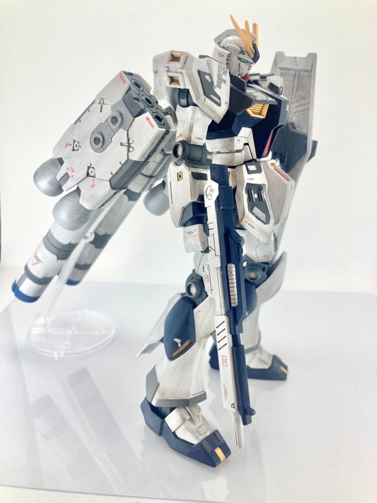 νガンダム《一般エース専用》–3枚目/制作者:レン@筆塗り部分塗装