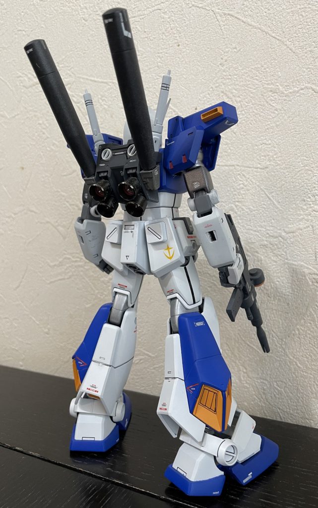 ALEXの技術を積極化に導入しているのとのちのジムカスタムの肩部を試験的にインストールしている的なヤーツです。☝️😅