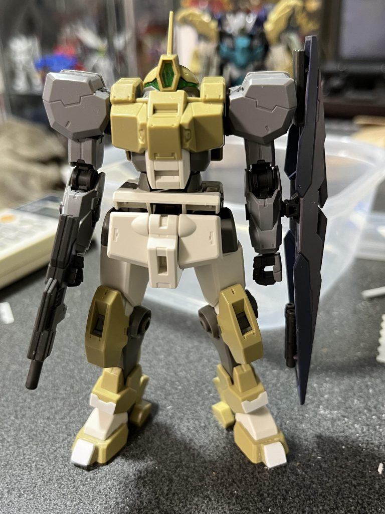 足の部分をデティールアップしてます。