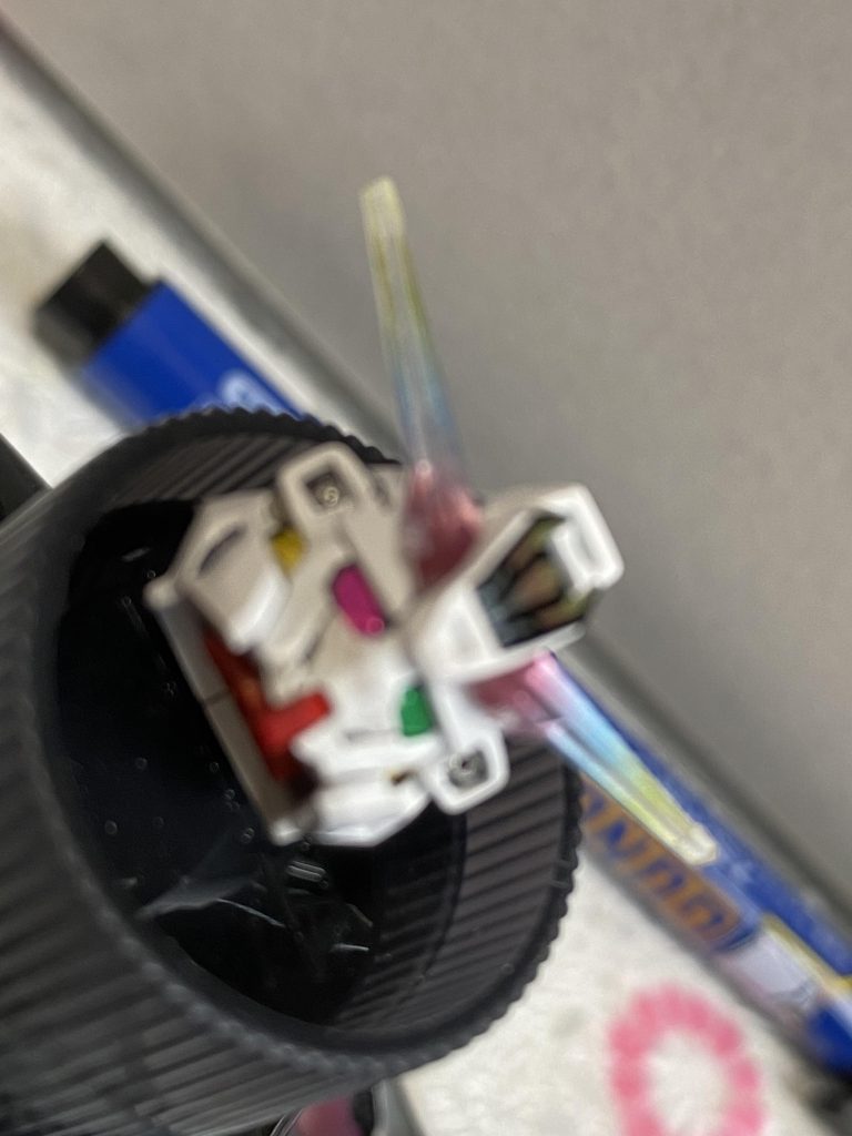 オッドアイにもしてみたり……