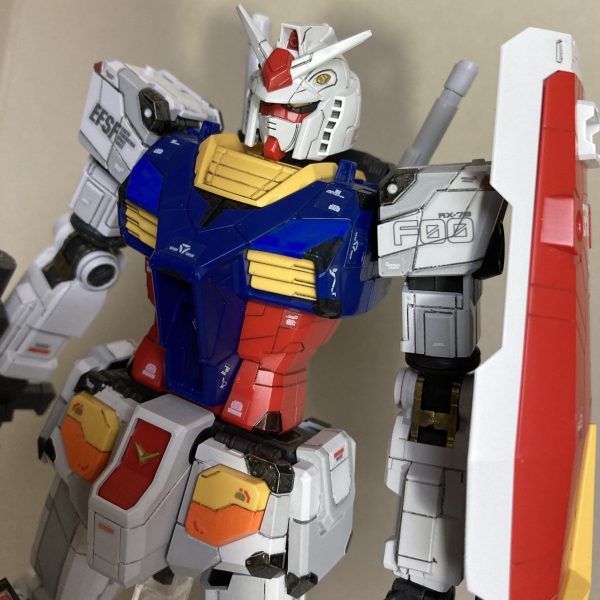 1/100 RX-78F00ガンダム