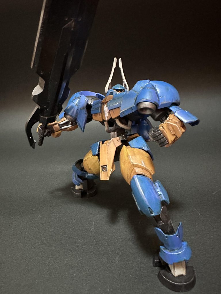 しばらく店頭でみていない気がしますが、かっこいいキットですよね。筆塗り・全塗装ガンプラ　２０２３　その５１