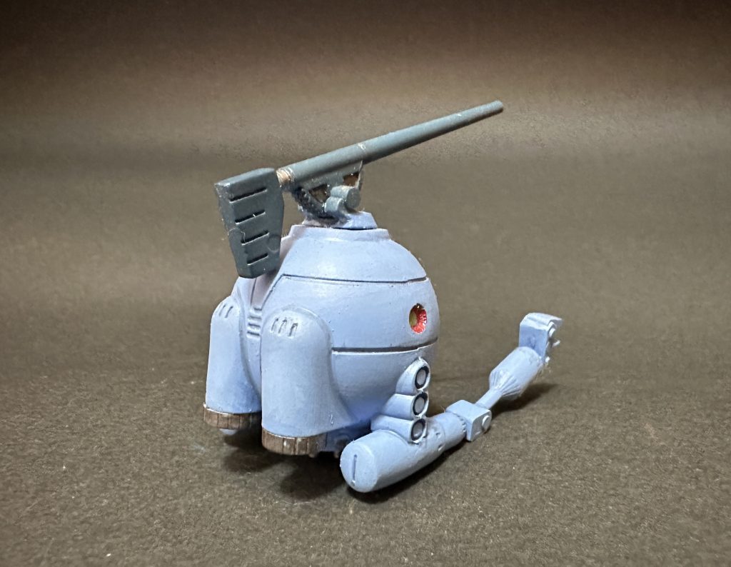 こういうぺたーっとした塗り方が旧いキットには似合うと思います。