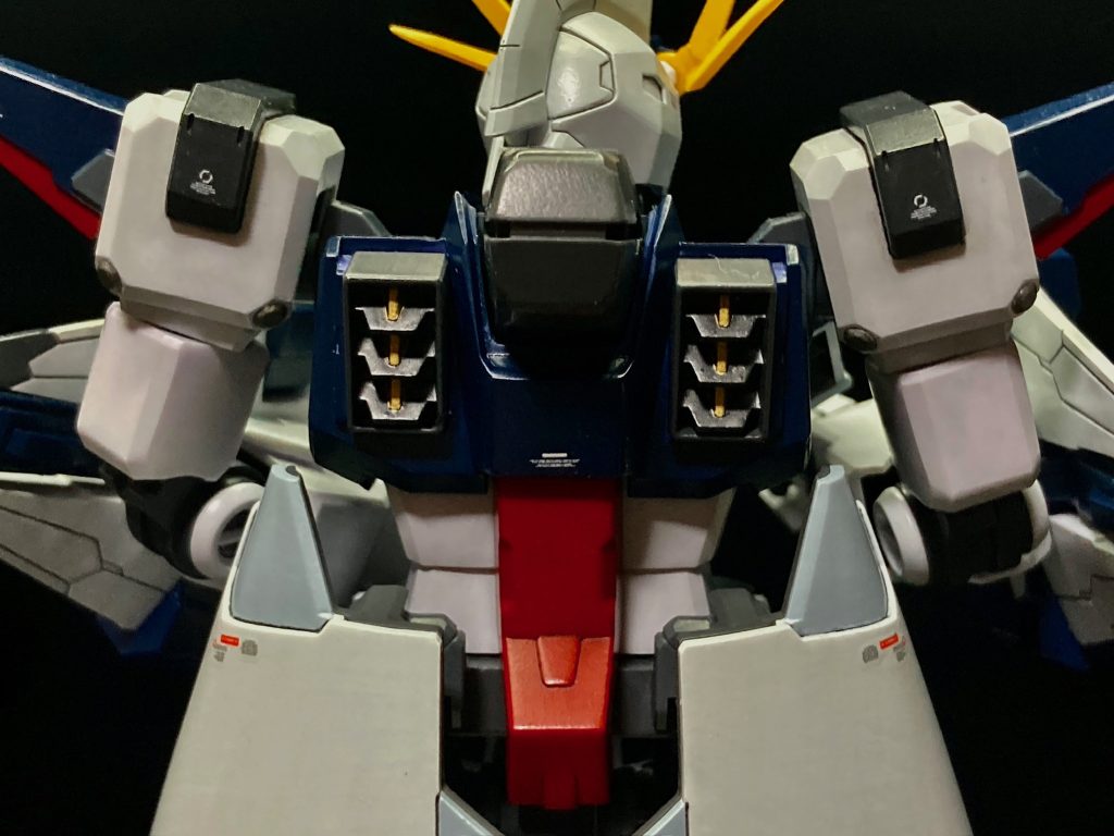 背部バーニア。ペーネロペーになったら全然見えなくなるのに何か塗り分けてしまうどうしようもないサガ。