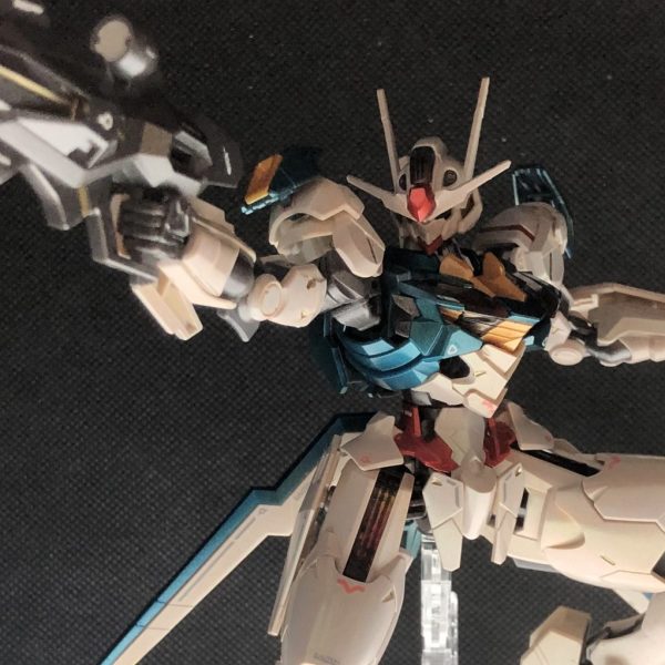 HGガンダムエアリアル　下から照明