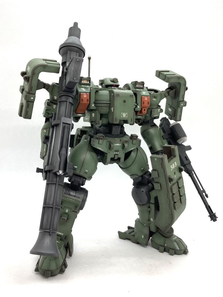 設定には無いらしい大型のバズーカもセンス抜群です！