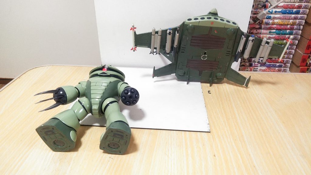 下から見たらこんな感じです。