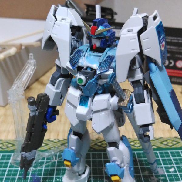 ビルドダイバーorファイターズ世界のガンプラを制作中…。To be continued …………。（1枚目）