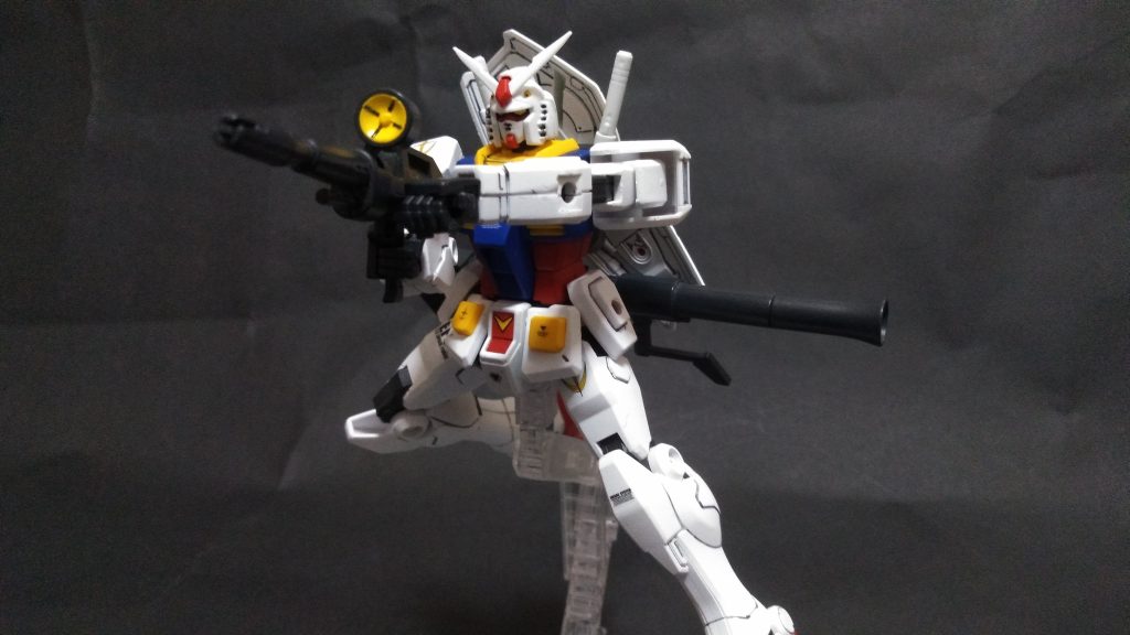 ビームライフル両手持ち