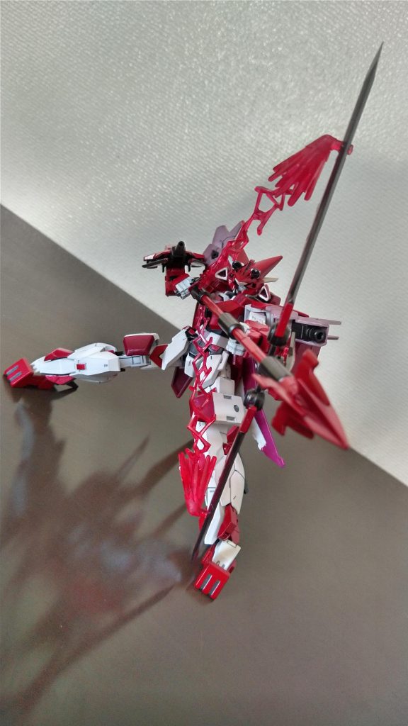 「ARTHEMIS SPIRAL」名前に「魔弓」とついてるのに唯一ある弓型の武装。着弾点にヤル為じゃなく守るために愛をこめて撃つ