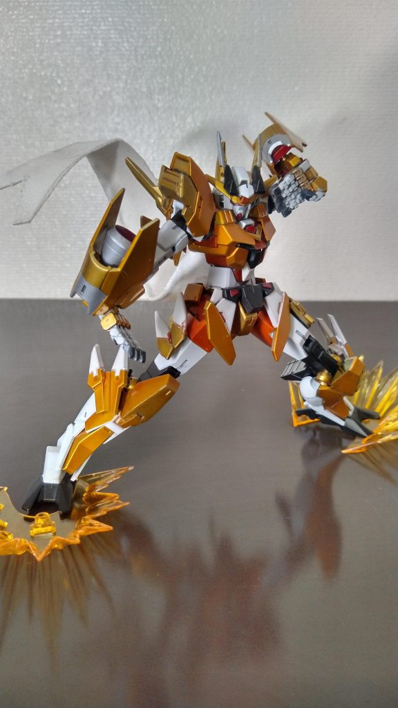 立花響は拳法の達人!拳で敵とも分かり合うのだ!!マフラーは自由度を優先して布で作ってます。