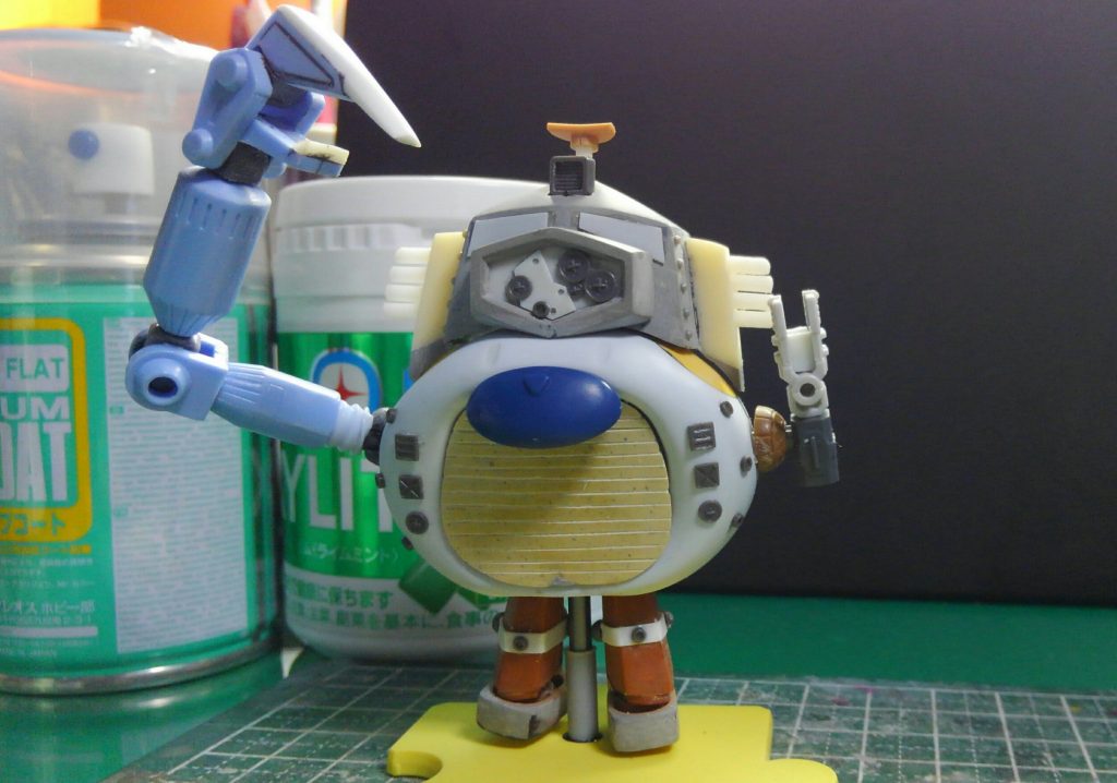 ちなみに使わなかった脚パーツはコッチでちゃんと活用しています。(今やプチッガイは貴重品なので余さず使い切ります)詳しくは「ウルトラ怪獣プチッガイシリーズ 第13弾 クレイジーゴンッガイ」を見てください(宣伝)