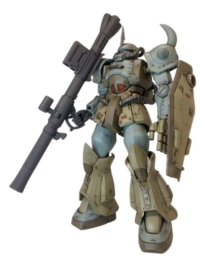 隊長機です。グフを改修した万能型。パイロットは、緑圓少尉。ORIGNのザクバズーカかっこ良いですね〜。