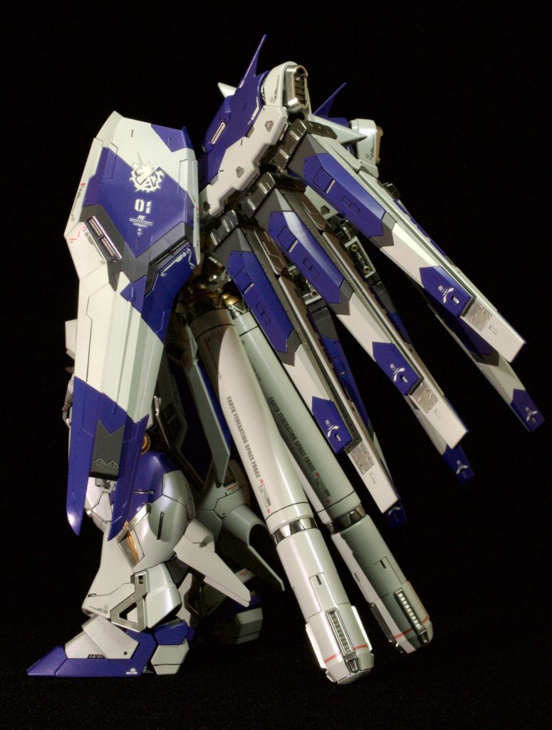 RG Hi-ν ガンダム–4枚目/制作者：HSKII