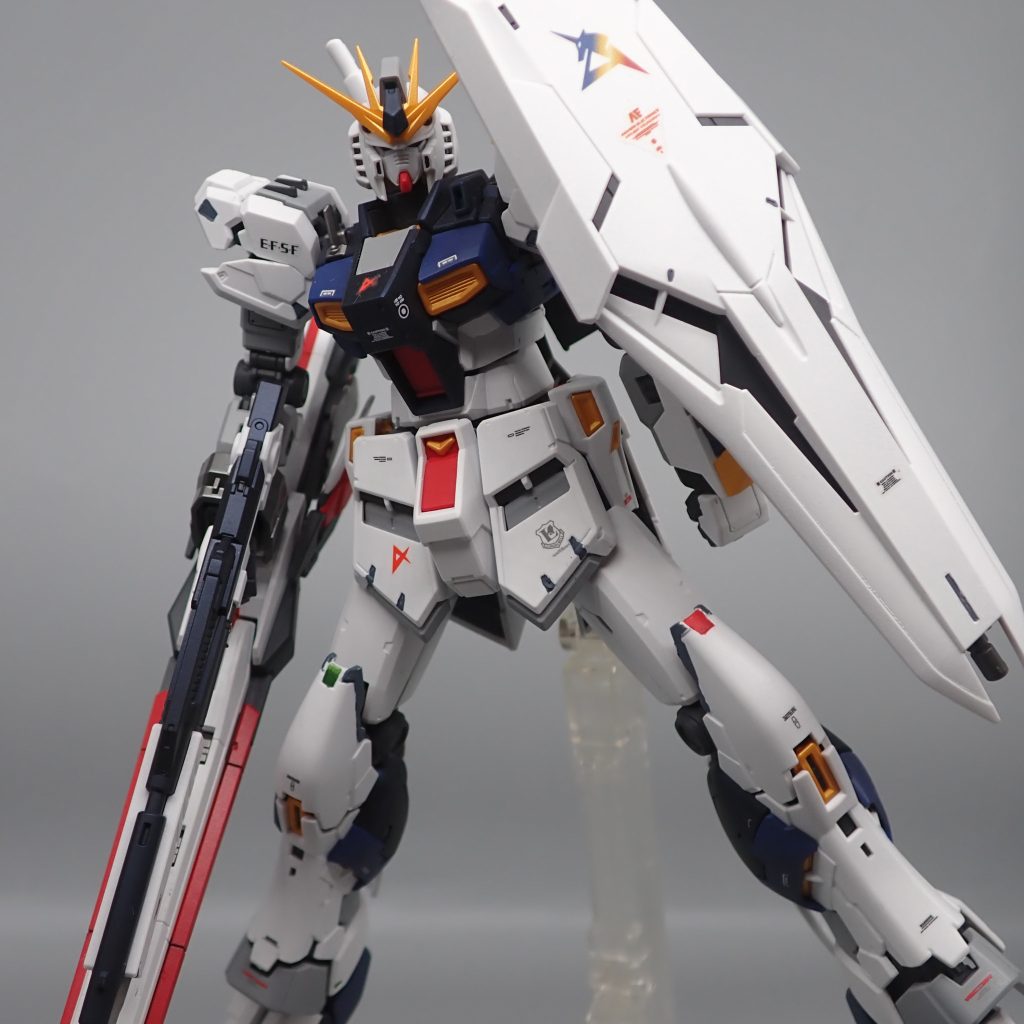 ニューガンダム　FF–2枚目/制作者：アンジェロのプラモデル工房
