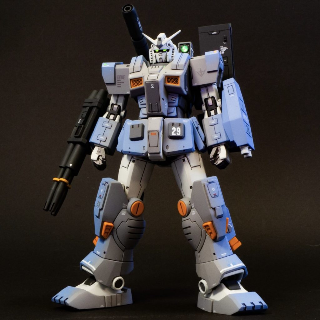 キットのキャノン砲は細身なのでプラパイプにて径アップしました。