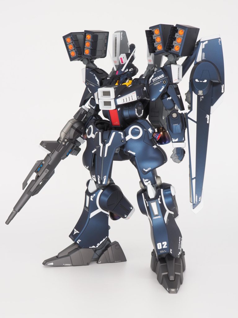 ガンダムMKV–2枚目/制作者：天雲