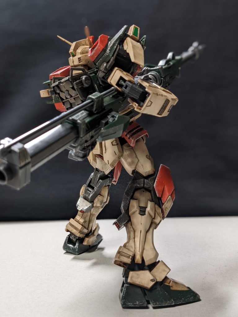 超高インパルス長射程狙撃ライフルの発射姿勢を後ろからどうぞ!!