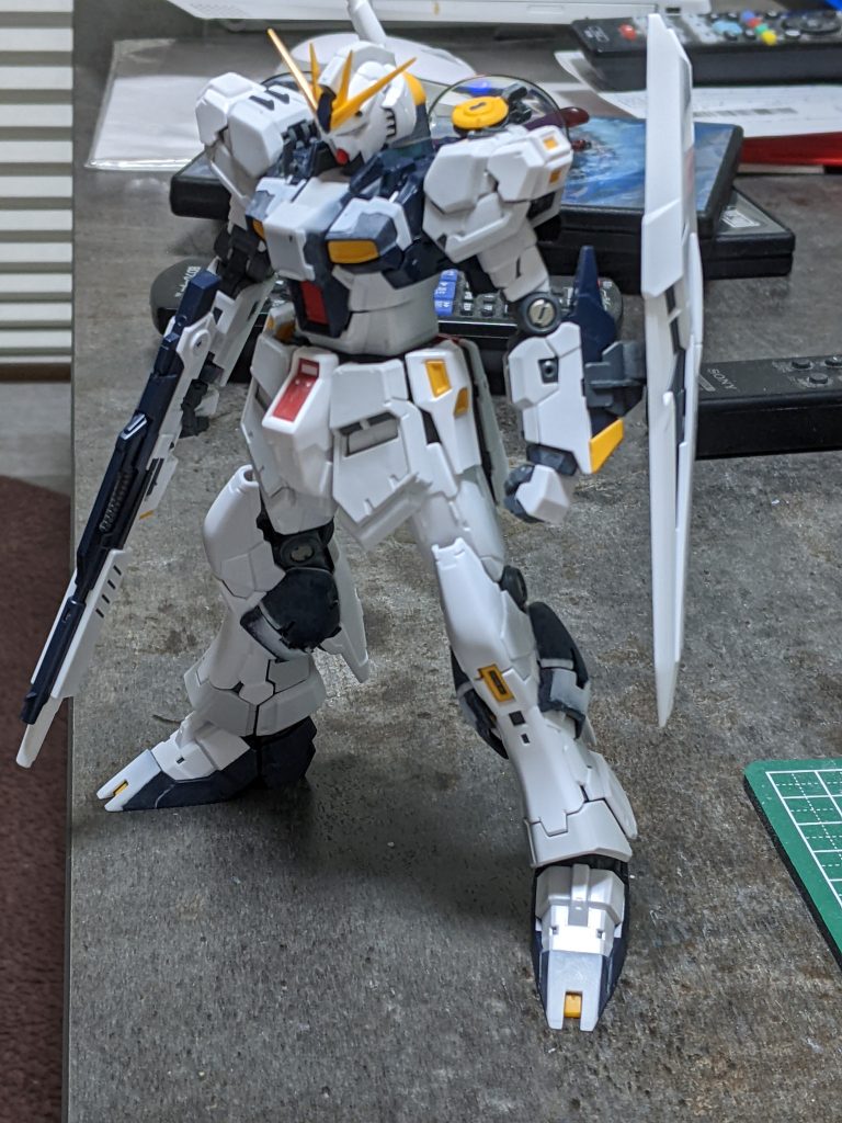 ファンネル無いと、めっちゃスマートですね!