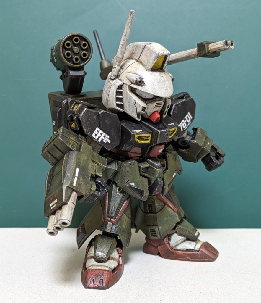 陸戦装備Ｂ仕様肩のミサイルポッドのみ変更