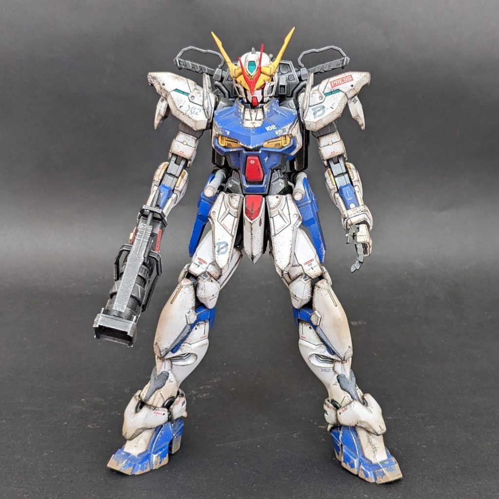 エッジ部を集中的に、ウェザリングマスター（オイル）＋チッピングをガッツリ目に入れて、シャドウ感、すす汚れ感、塗装剥がれ感、サビ感を醸し出せてますでしょうか。。