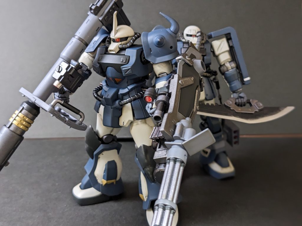 9月2日がグフの日とは知らず、1日遅れの投稿になりました。MS小隊完成まであと一体。このままザク作るか、再販のhgドム手に入れたのでドム作るか迷ってます。