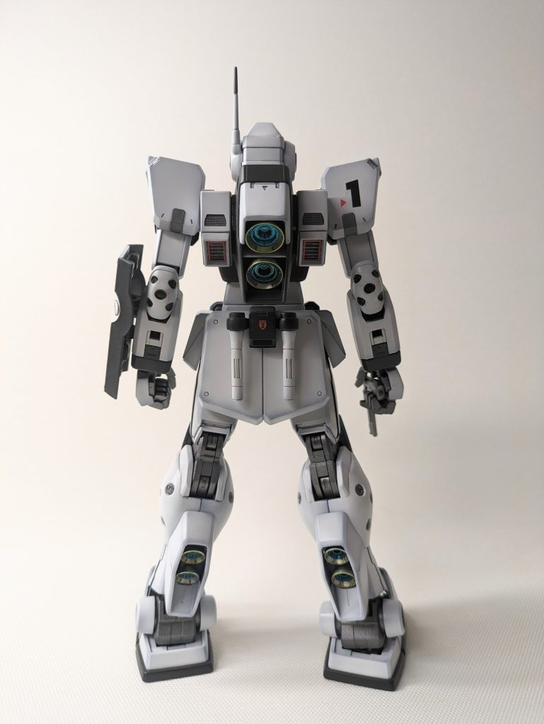 バーニアはキャンディ塗装にしてみました。バーニア本体はエヴォブラック→スターブライトシルバー→クリアーイエローノズル部分はエヴォブラック→スターブライトシルバー→クリアーブルーです。