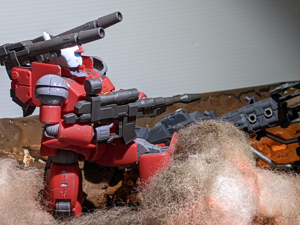 カイ「チｯ、流石に対抗してきたか…。このままだと蜂の巣だ…。さて、どう切り抜ける……。」[？？？]　お困りかい？カイ「！？」