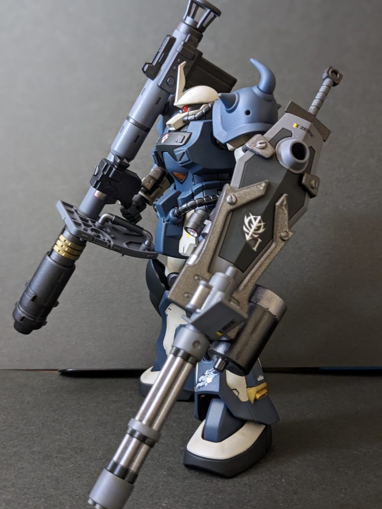 1号機。小隊長のグフカスタム。この角度がお気に入りです。