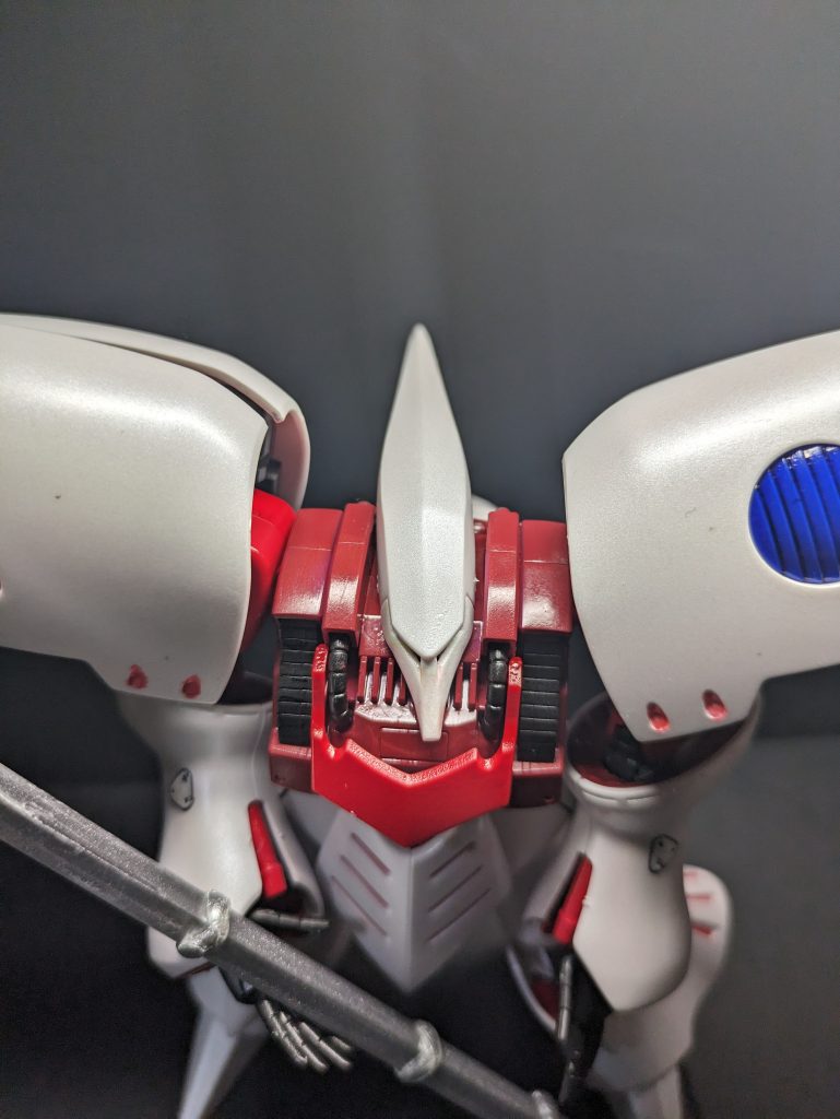 写真では分かりづらいけどパールホワイトが良い感じに仕上がりました。赤はクリアレッドを使ってます。