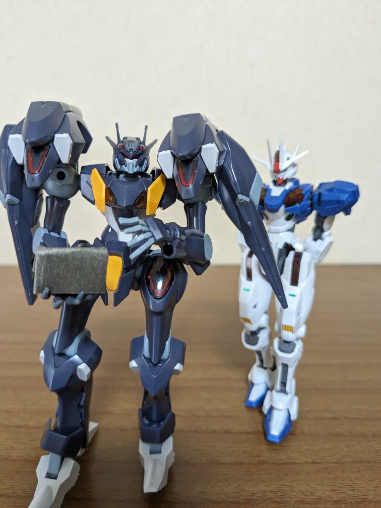 お会計税込みで4500円になります。(うわっ、ヤバっ、マ◯ク高すぎへん!？)ネダン先輩、ごちそうさまです♡(彼氏に奢ってもらう夢、叶っちゃった♪) 