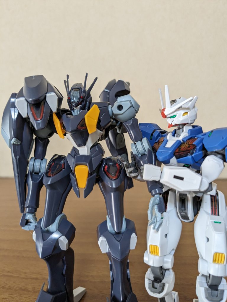 えへへっ、センパイっ♡(しゃーない、次の映画代も···あそこなら安いはず)