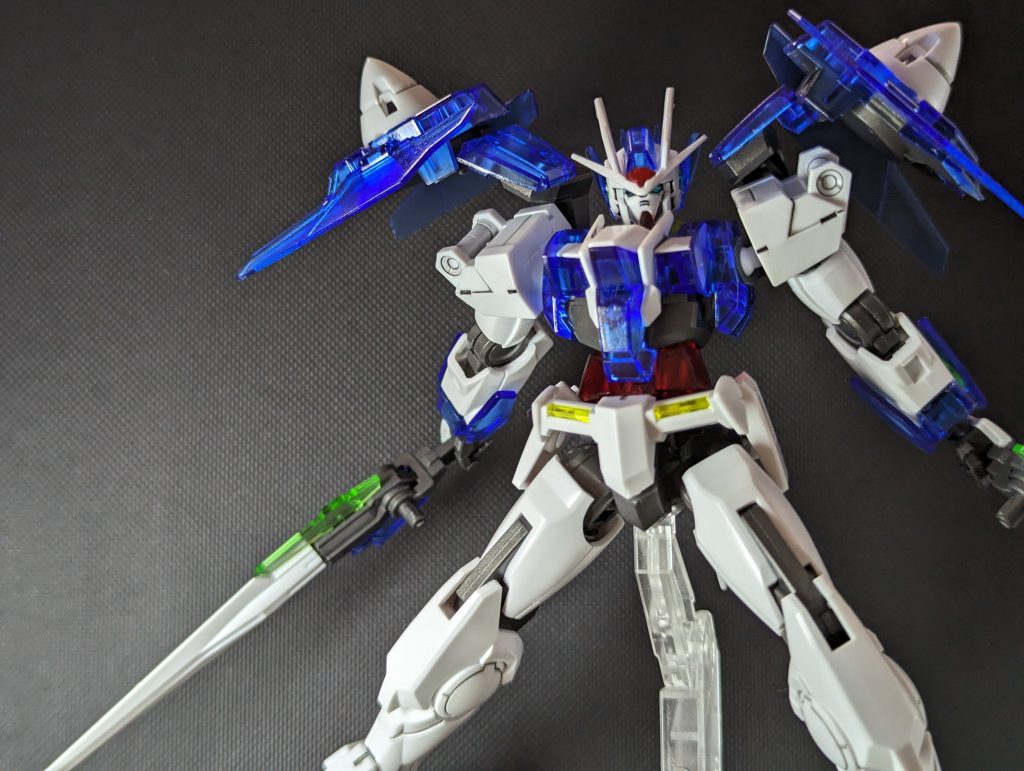 青クリアが映えるいい機体でした!次はサザビーやらデュナメスやらといきたいんですが、ダイバーといえばという追加オプションパーツ買ったので次はそれかなと!それではー!