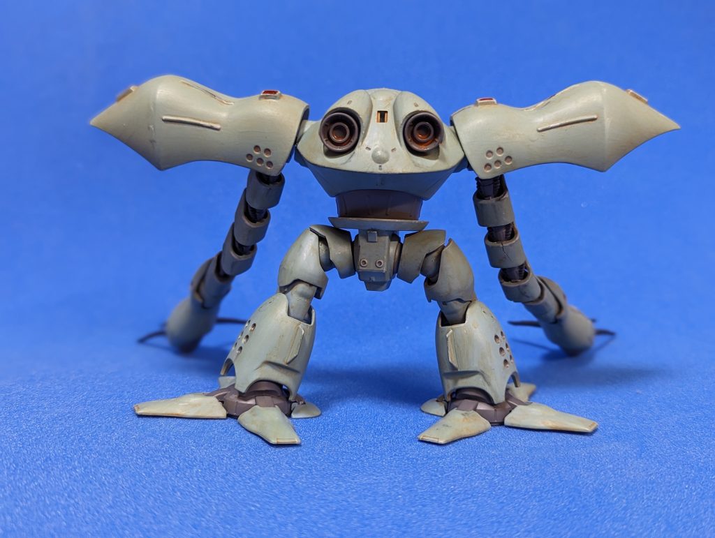 背面ショット特筆するところはありゃしませんw