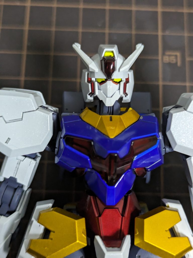 サブカメラは間違えて黄色にしました