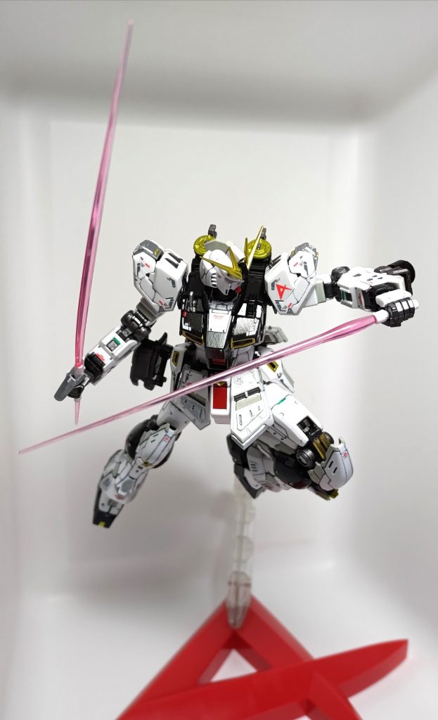 抜刀して二刀流で突撃！