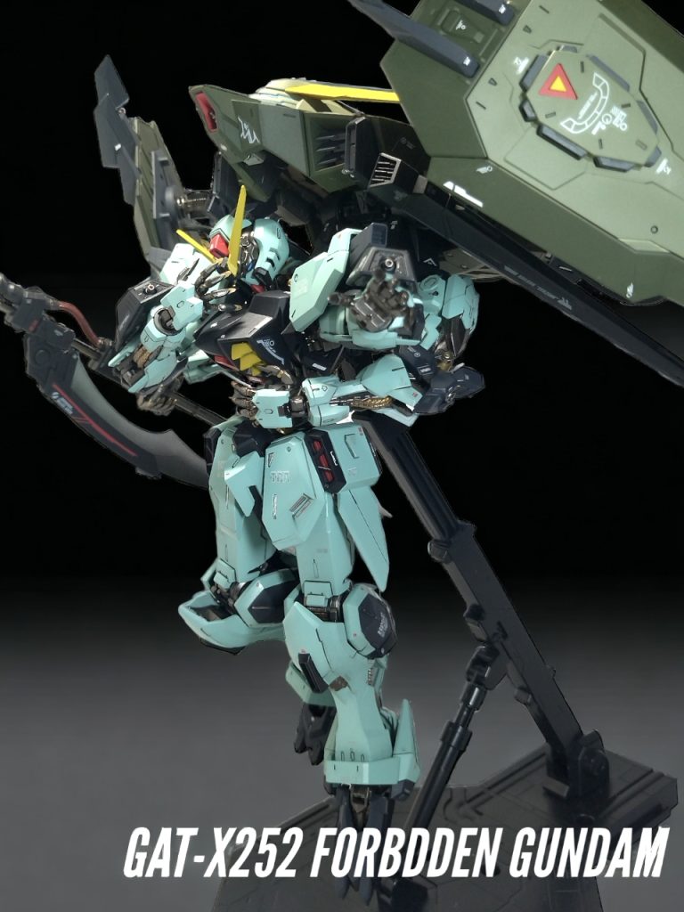 撮影しながら思いついたやつ。後ろのユニットに取り憑かれて、ぐおぉぉぉ･･･的な😅