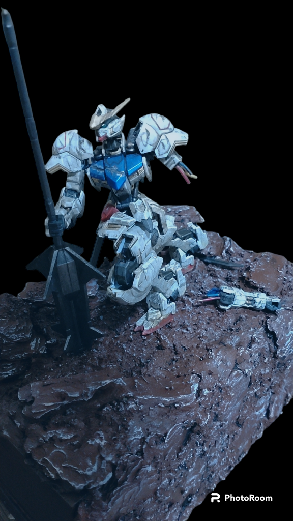 折れぬ刃砕けぬ意志–3枚目/制作者：しまむら